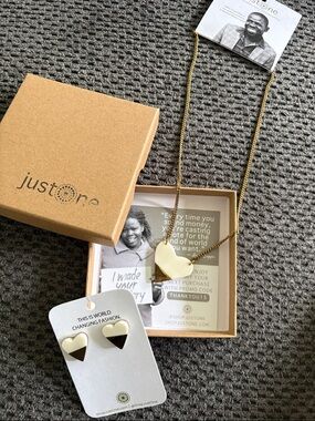 JustOne Heart Necklace and Earrings Set